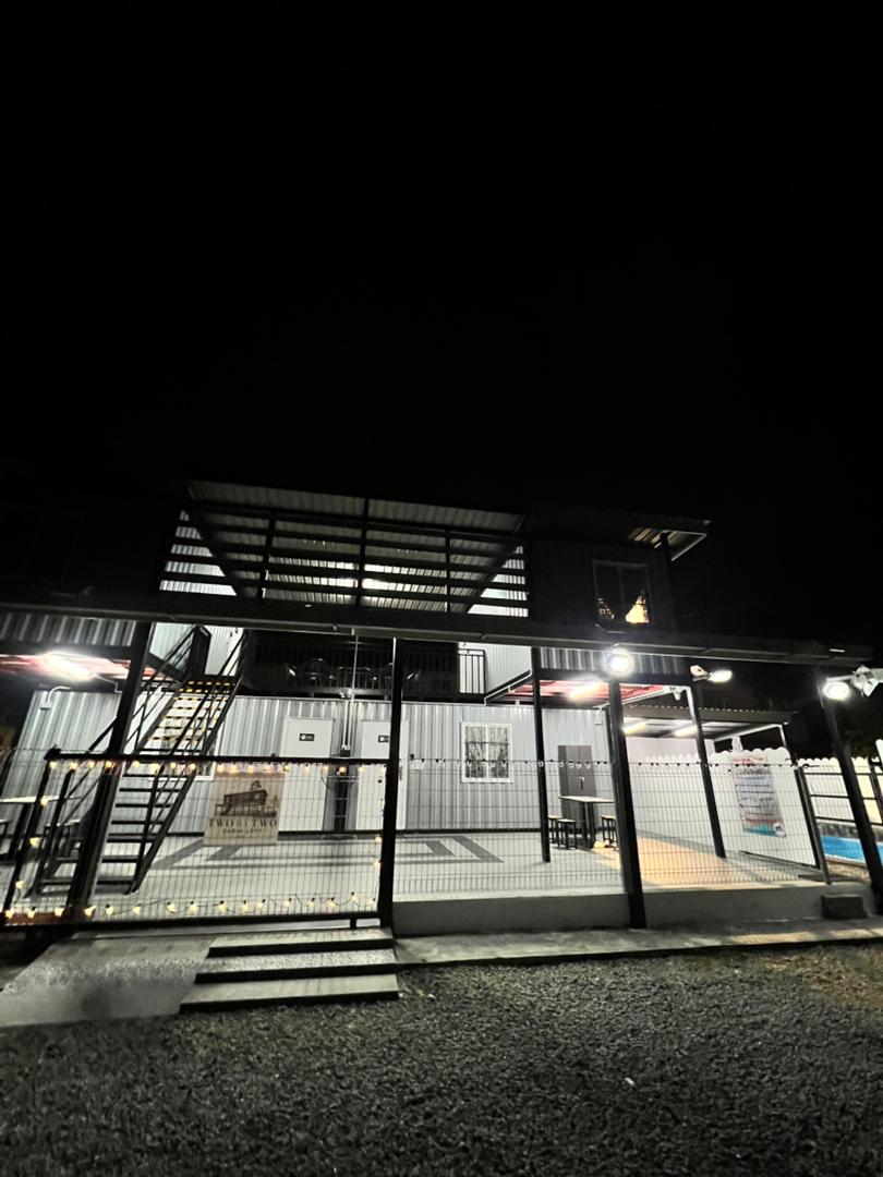 Hero TwoByTwo Cabin 4